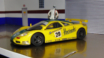NINCO - 1996 - 50130 - McLaren F1 GTR Harrods #29 - Wallace, Grouillard y Bell